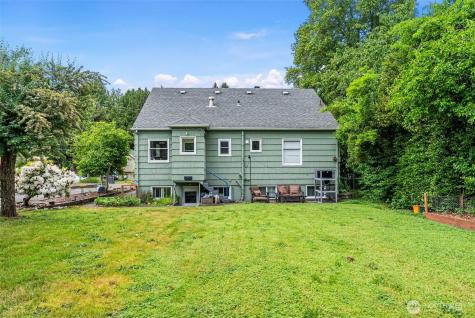 1536 Pennsylvania Bremerton WA 98337