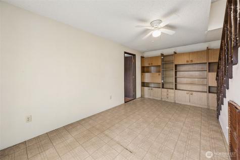 5801 S Pine Street Tacoma WA 98409