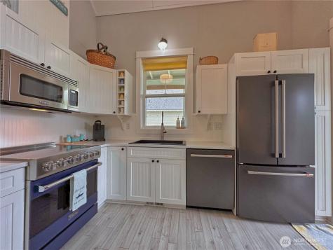 103 Firerock Lane Oroville WA 98844