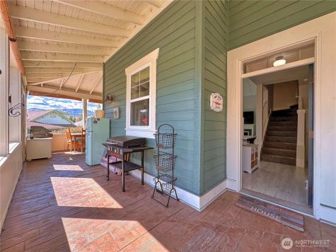 103 Firerock Lane Oroville WA 98844