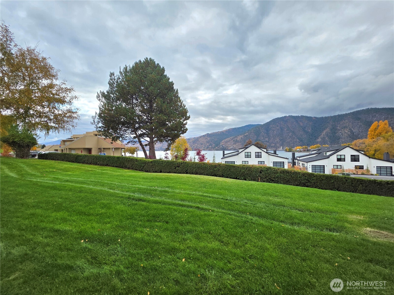 1 Lodge 635-j Manson WA 98831