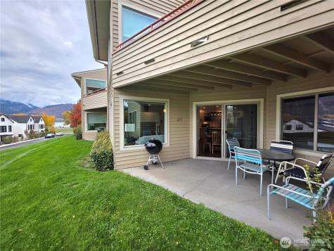 1 Lodge 635-j Manson WA 98831