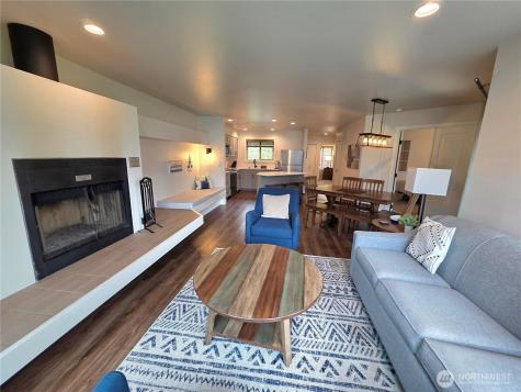 1 Lodge 635-j Manson WA 98831