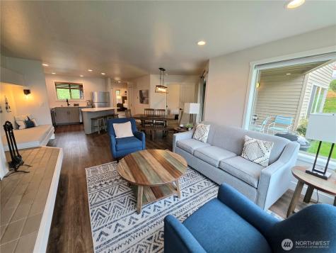 1 Lodge 635-j Manson WA 98831