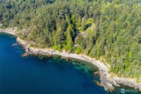 702 San Juan Drive San Juan Island WA 98250