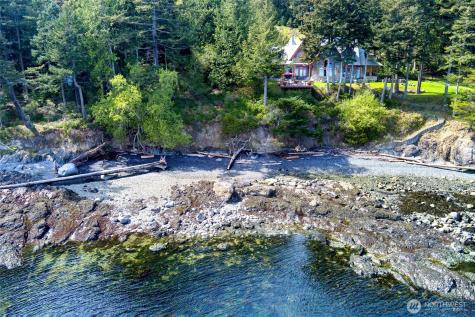 702 San Juan Drive San Juan Island WA 98250