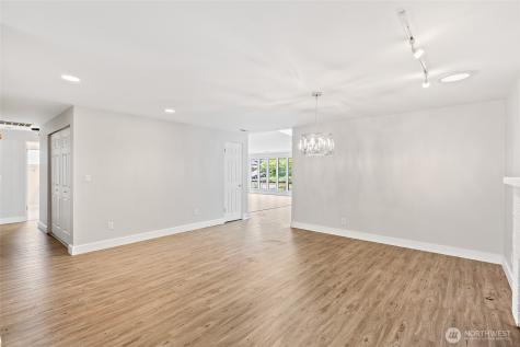 4404 230th Place SW Mountlake Terrace WA 98043