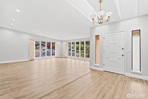 4404 230th Place SW Mountlake Terrace WA 98043