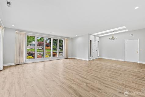 4404 230th Place SW Mountlake Terrace WA 98043