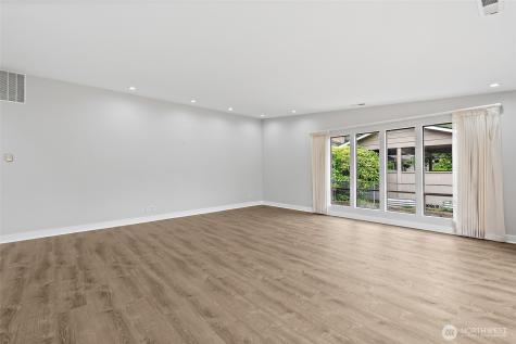 4404 230th Place SW Mountlake Terrace WA 98043