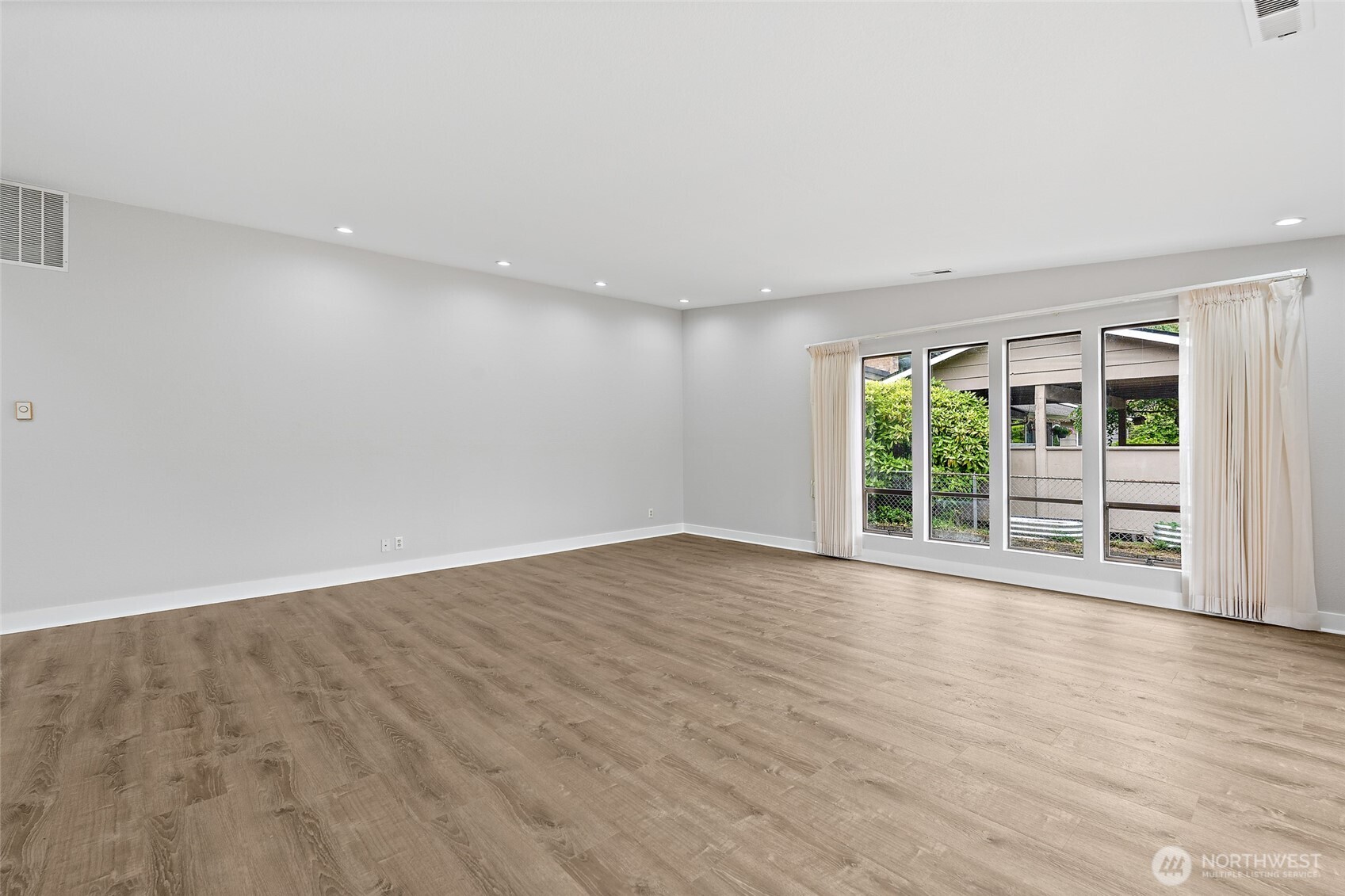 4404 230th Place SW Mountlake Terrace WA 98043