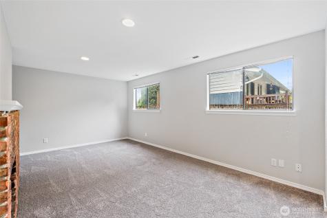 4404 230th Place SW Mountlake Terrace WA 98043