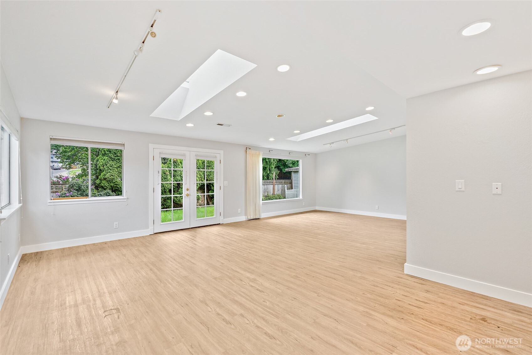 4404 230th Place SW Mountlake Terrace WA 98043