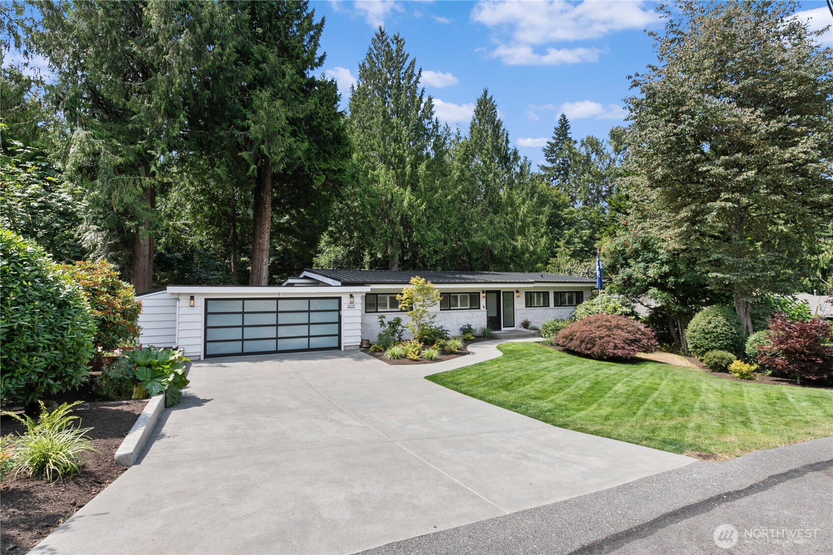 3227 103rd Place NE Bellevue WA 98004