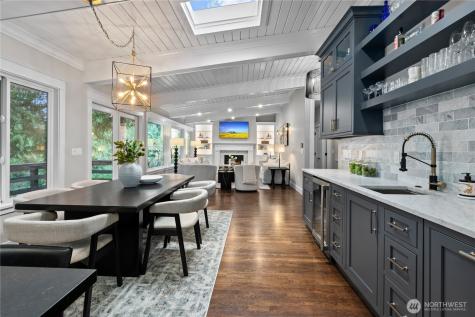 3227 103rd Place NE Bellevue WA 98004