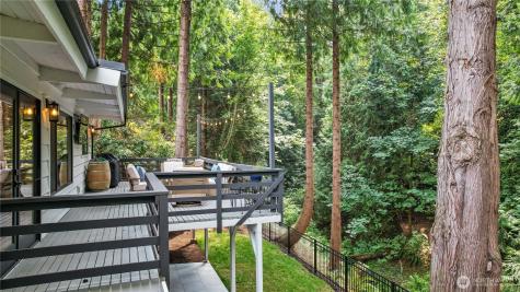 3227 103rd Place NE Bellevue WA 98004