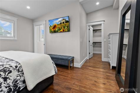 3227 103rd Place NE Bellevue WA 98004