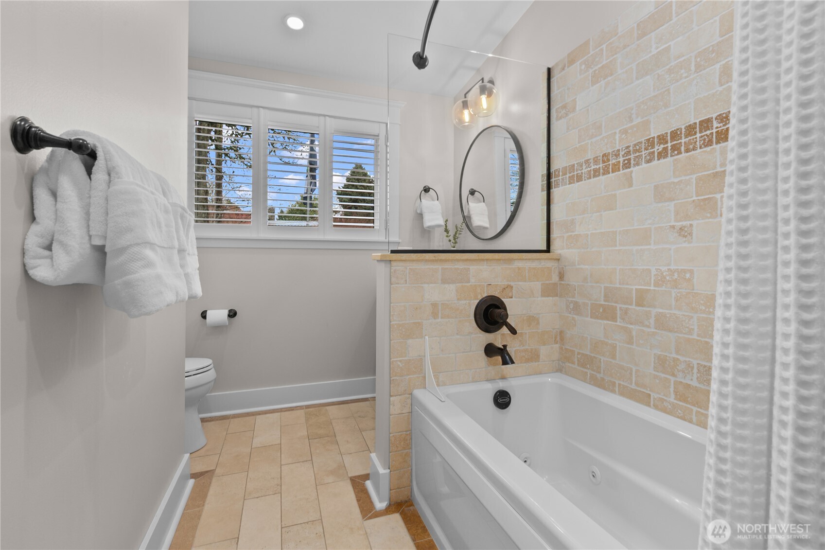 3227 103rd Place NE Bellevue WA 98004
