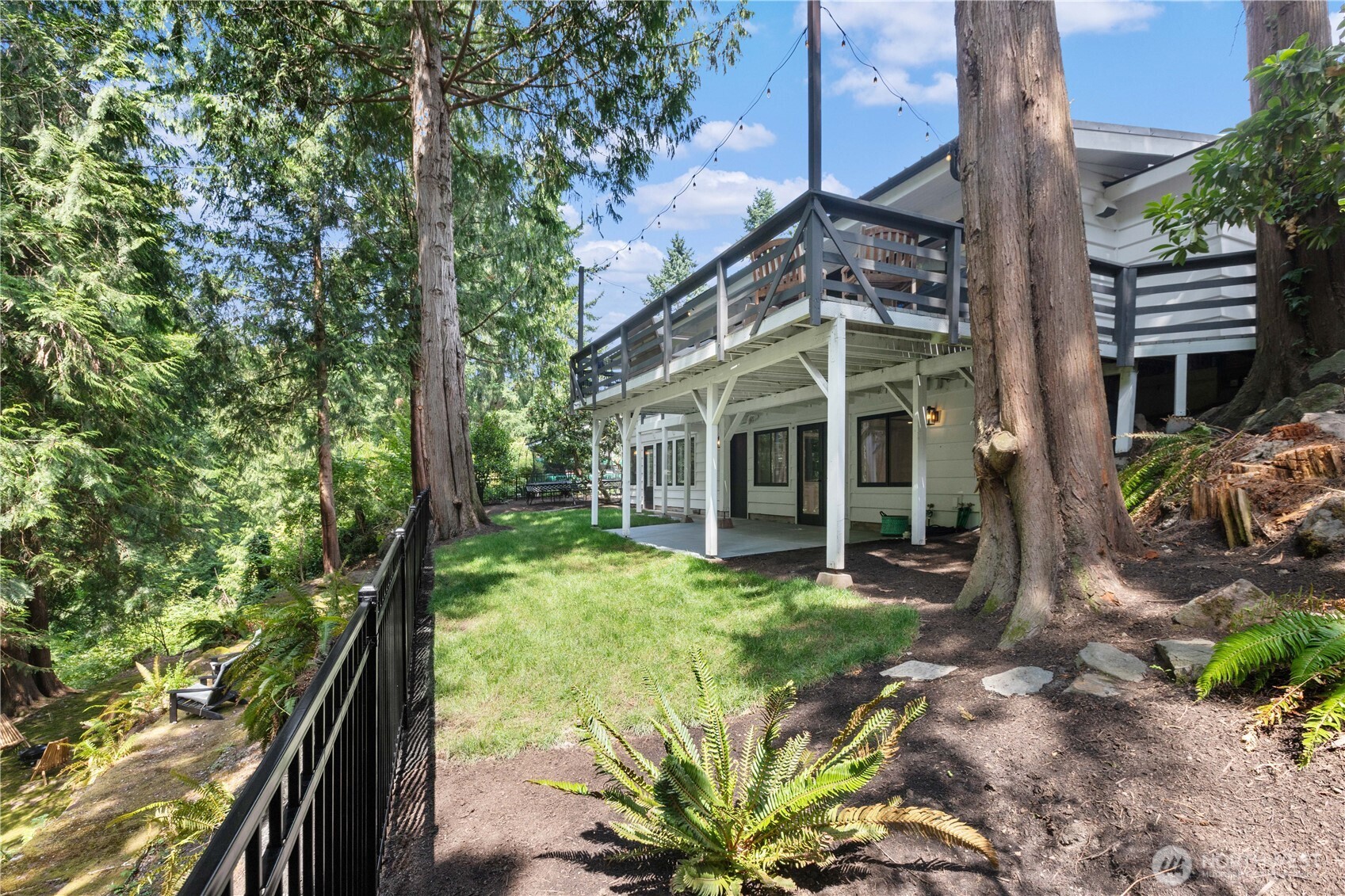 3227 103rd Place NE Bellevue WA 98004