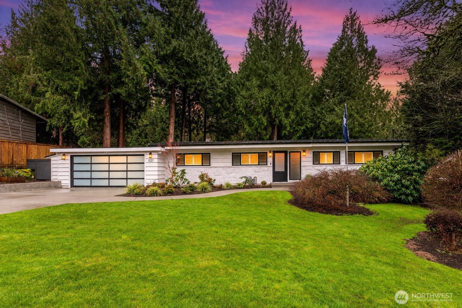 3227 103rd Place NE Bellevue WA 98004