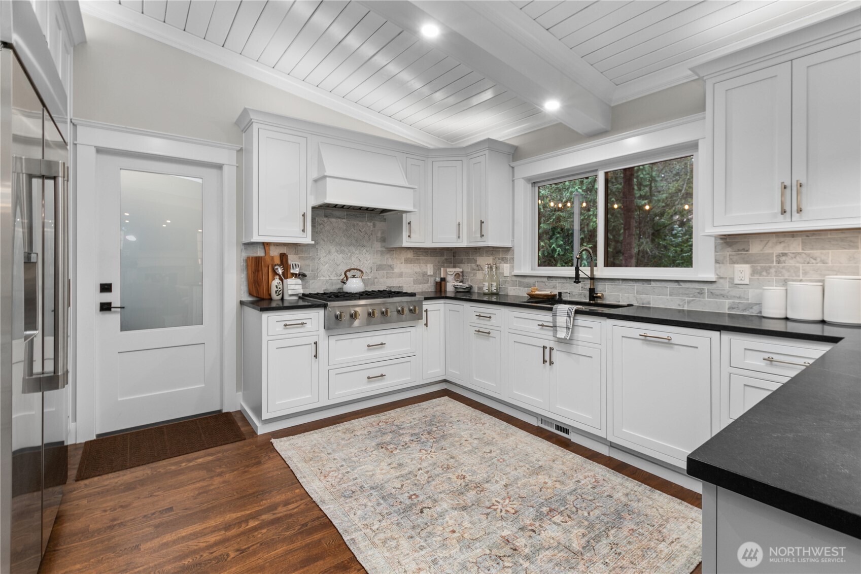 3227 103rd Place NE Bellevue WA 98004