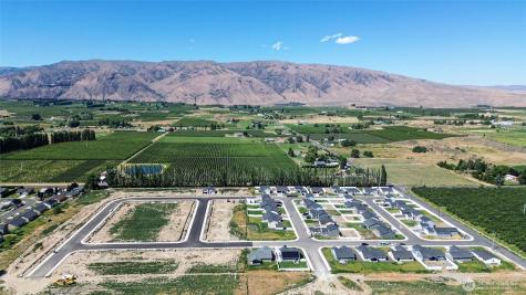 522 Chinook Winds Lane Tieton WA 98947