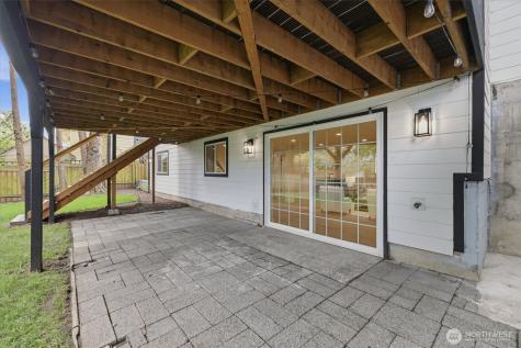1608 172nd Avenue NE Bellevue WA 98008