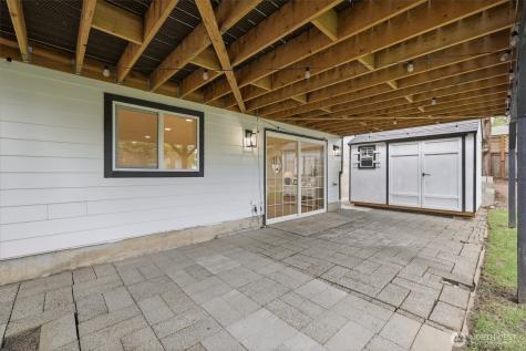 1608 172nd Avenue NE Bellevue WA 98008