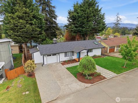 1608 172nd Avenue NE Bellevue WA 98008