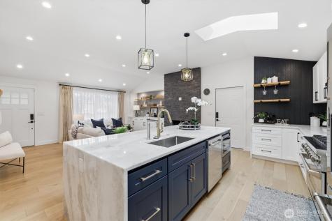 1608 172nd Avenue NE Bellevue WA 98008