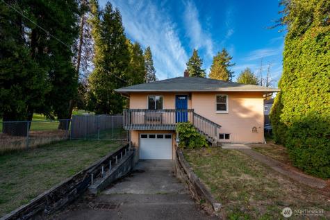 4400 Webster Seattle WA 98118