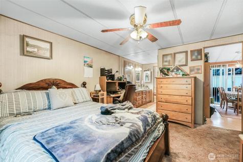 980 Falcon Road Camano Island WA 98282