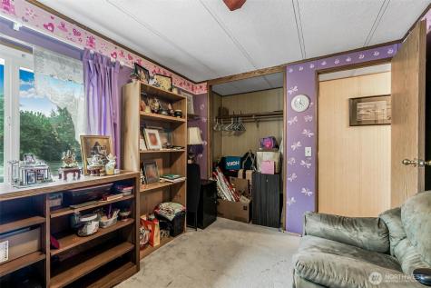 980 Falcon Road Camano Island WA 98282