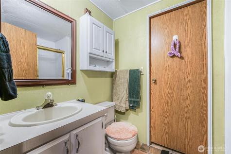 980 Falcon Road Camano Island WA 98282