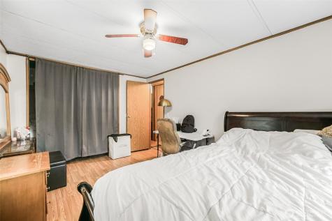 980 Falcon Road Camano Island WA 98282