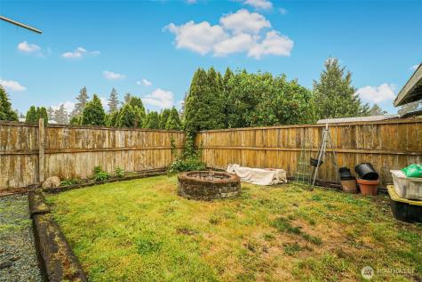 980 Falcon Road Camano Island WA 98282