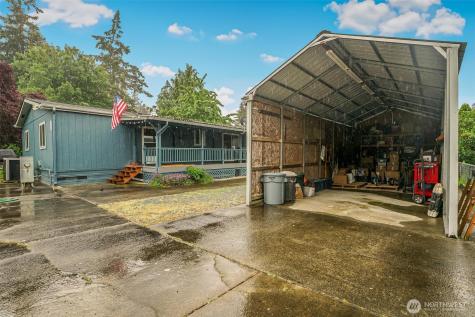 980 Falcon Road Camano Island WA 98282