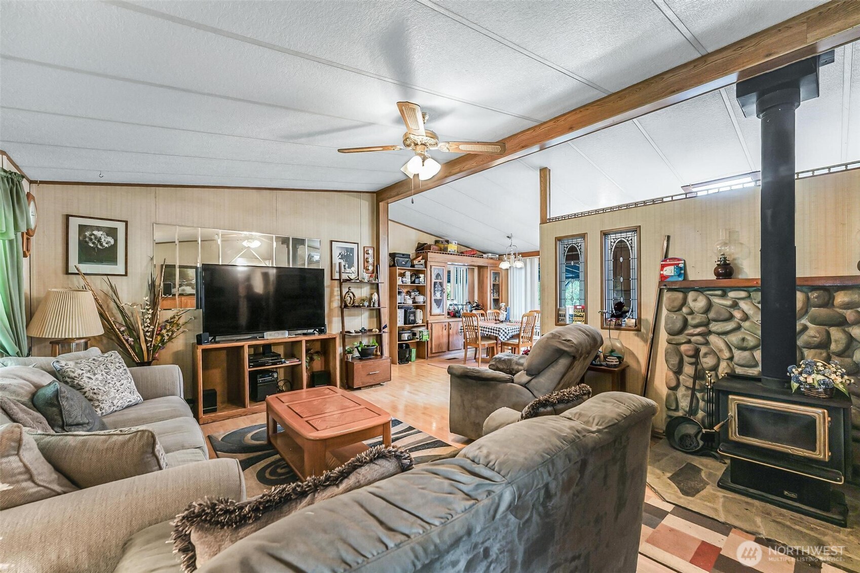 980 Falcon Road Camano Island WA 98282