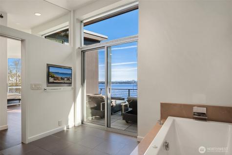 1318 Lakeside Avenue S Seattle WA 98144