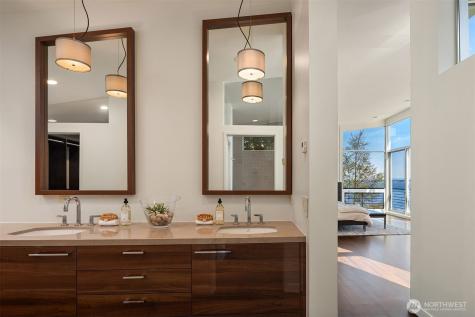 1318 Lakeside Avenue S Seattle WA 98144