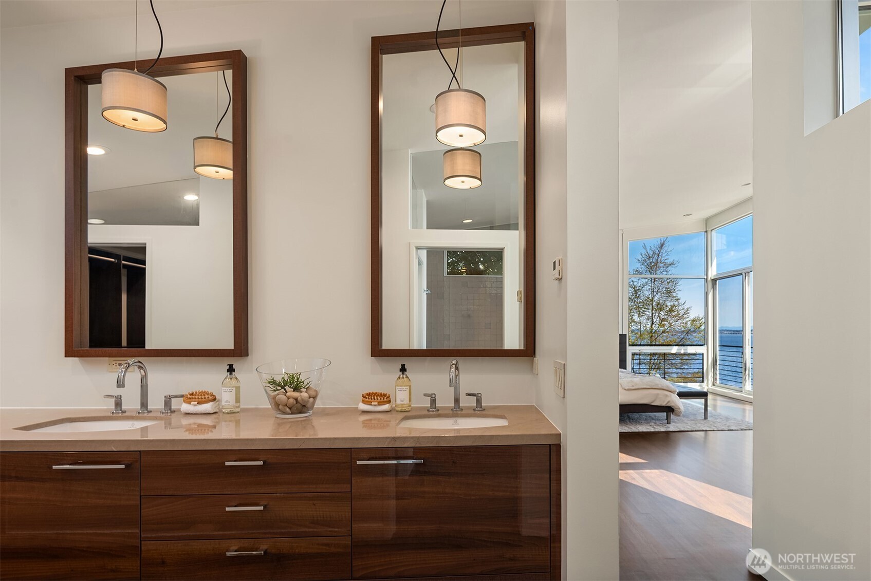 1318 Lakeside Avenue S Seattle WA 98144