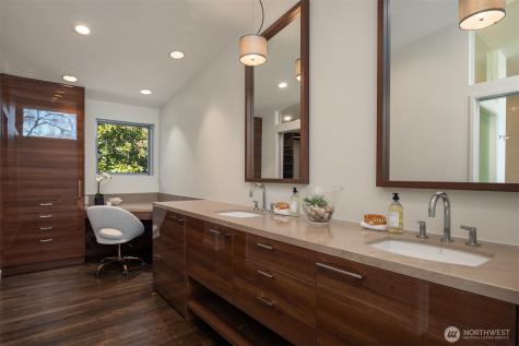 1318 Lakeside Avenue S Seattle WA 98144