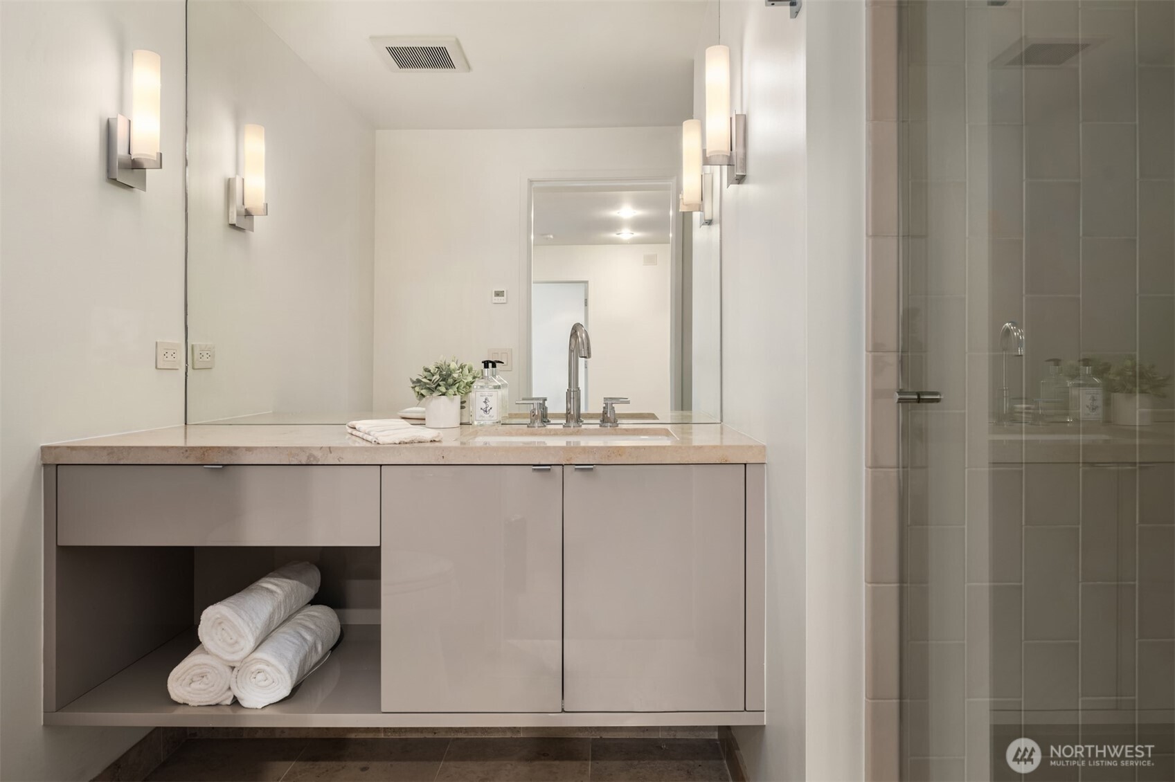 1318 Lakeside Avenue S Seattle WA 98144