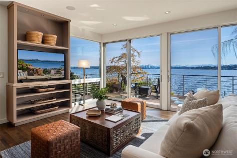 1318 Lakeside Avenue S Seattle WA 98144