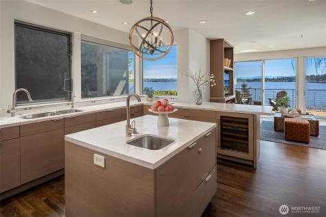1318 Lakeside Avenue S Seattle WA 98144