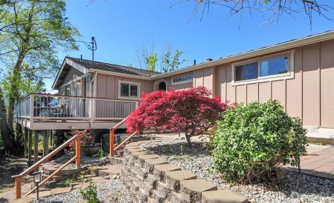 553 Summit Boulevard Manson WA 98831