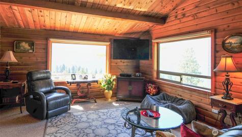 553 Summit Boulevard Manson WA 98831