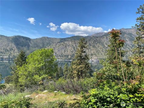 553 Summit Boulevard Manson WA 98831