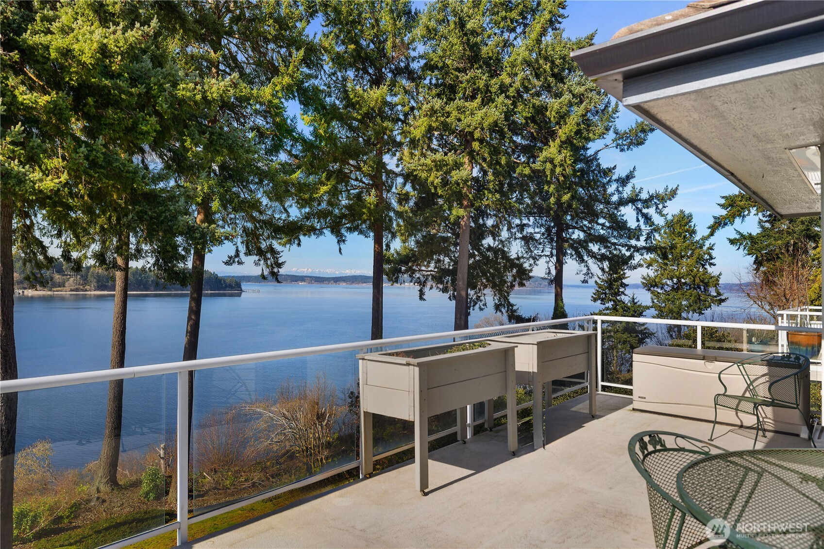 56 Chapman Loop Steilacoom WA 98388