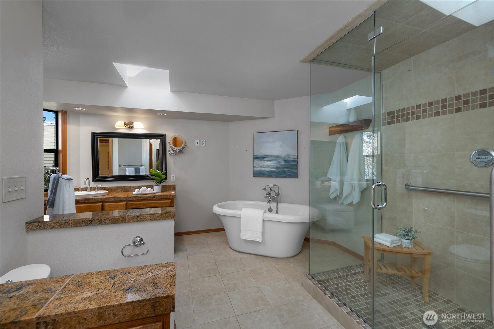 56 Chapman Loop Steilacoom WA 98388